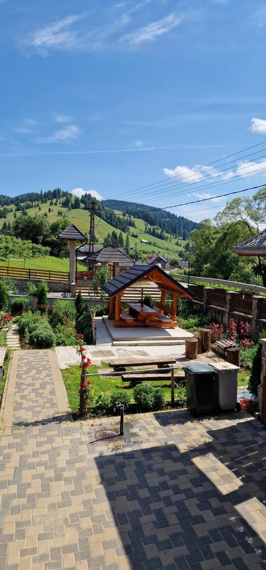 Hotel Casa Agroturistica Tarancuta Din Vatra Moldoviţei Exteriér fotografie